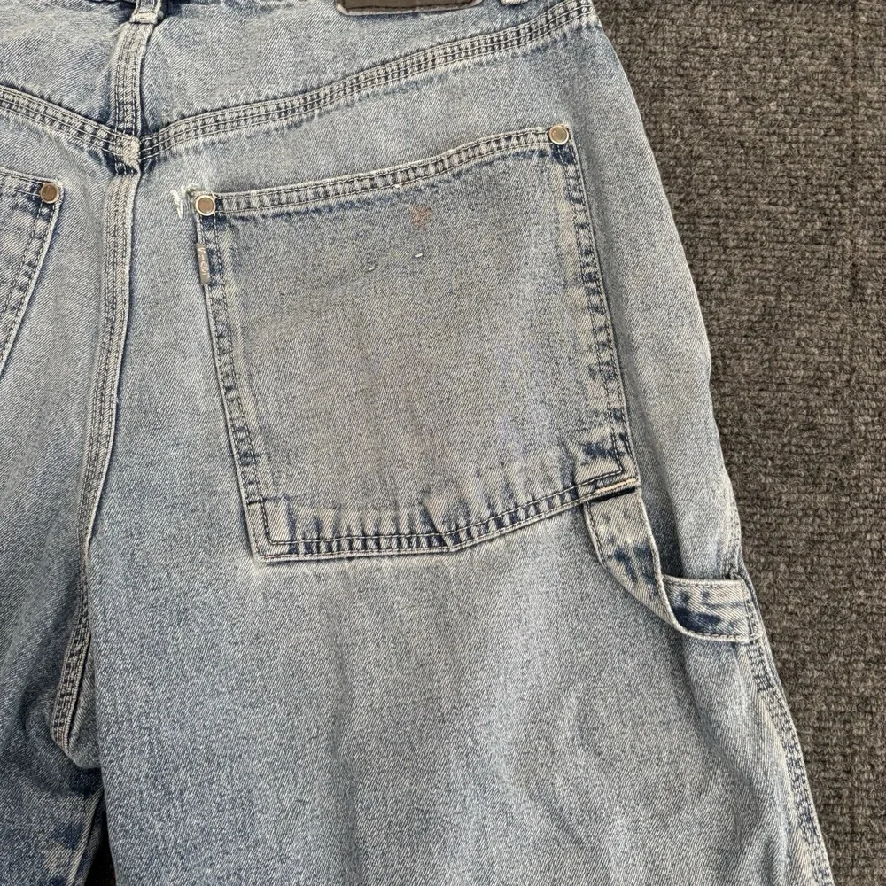 Vintage Y2K Levi's SilverTab Men's Denim Painter‎ Carpenter Shorts Size 32x10